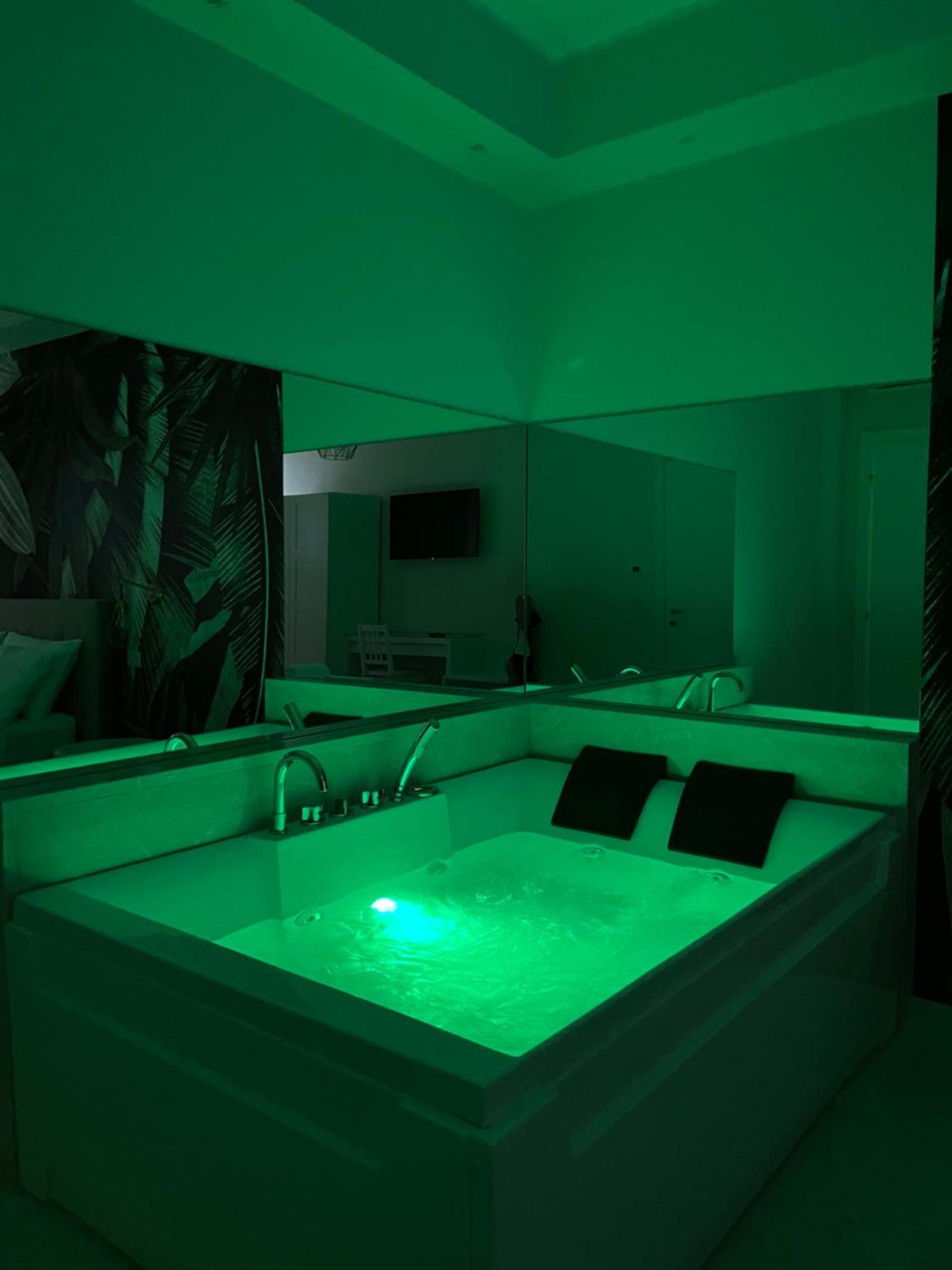 Suite 55 In Centro Trani Exterior photo